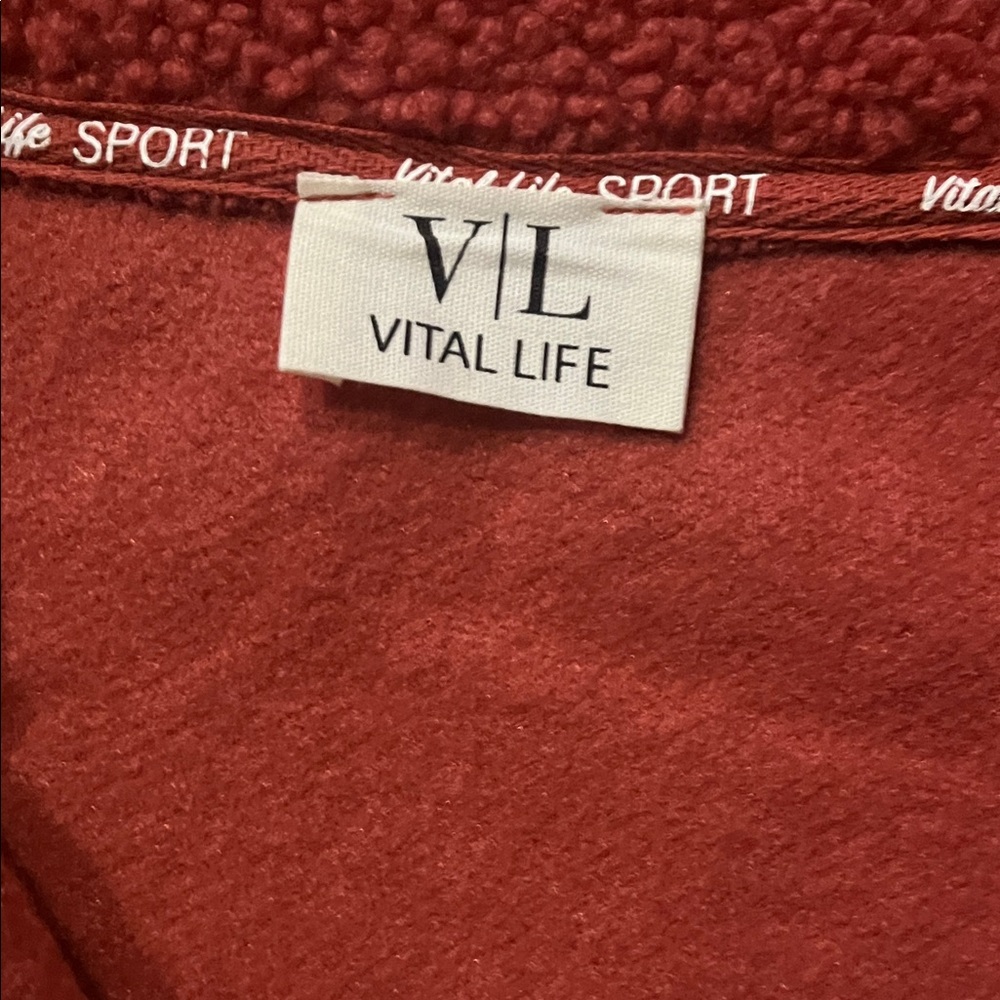 😻PLUS SIZE Rust colored Fleece Pullover with Button Collar - Picture 9 of 14